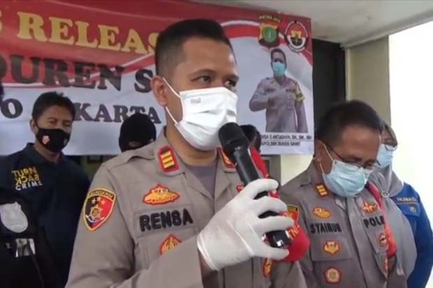 Lupa Cabut Kunci Kontak,...