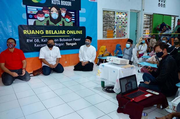 Buka Ruang Belajar Online...