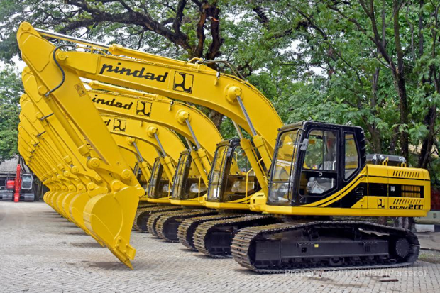 Pesanan 20 Excavator...