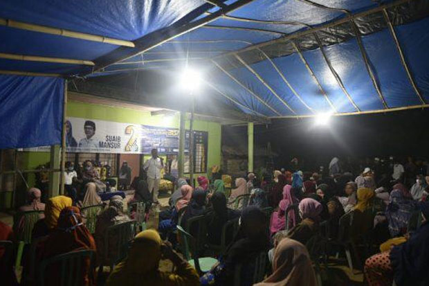 Warga Padati Sosialisasi...