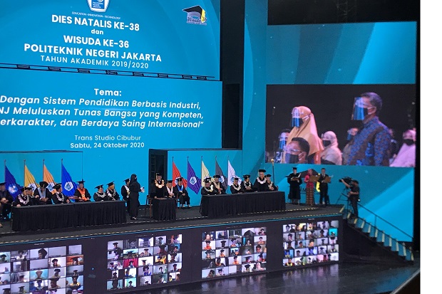 Dihadapan 2.173 Wisudawan,...