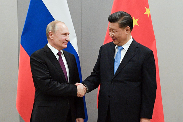 China Sambut Hangat...