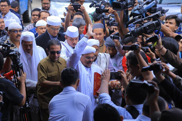 Rocky Gerung soal Habib...