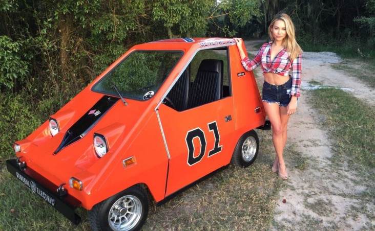 Ya Tuhan, Ini Mobil-Mobil...