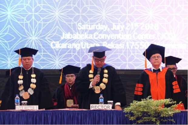 Rektor PU Ajak Wisudawan...