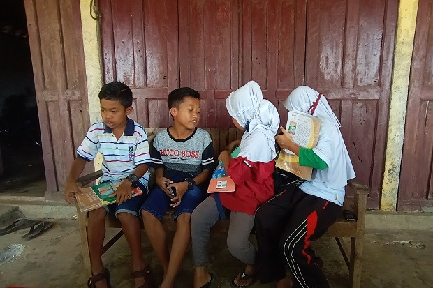 Sekolah di 19 Provinsi...