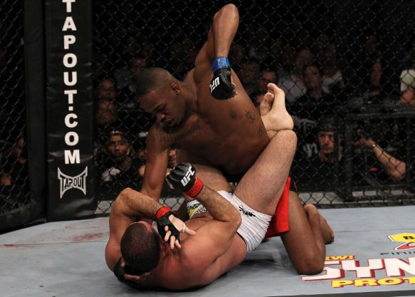 Jon Jones Marah Besar...