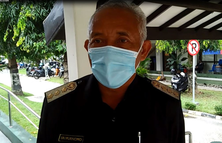 Libur Panjang, Warga...