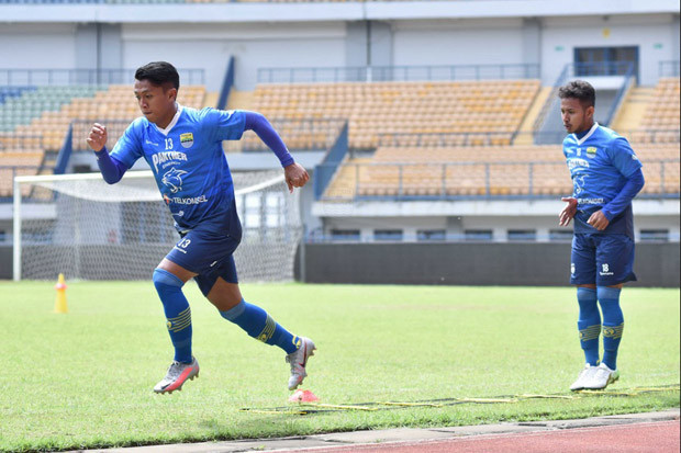 Persib Jalani Porsi...