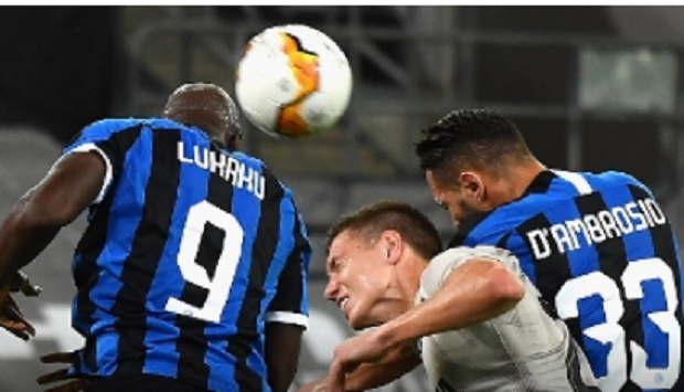 Dekati Rekor CR7 Lukaku...