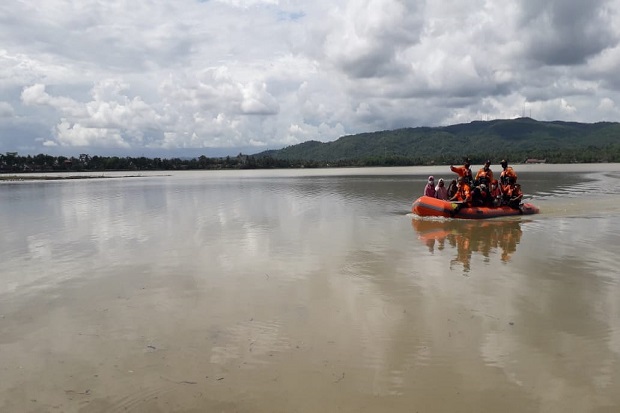Banjir Cilacap, Ratusan...