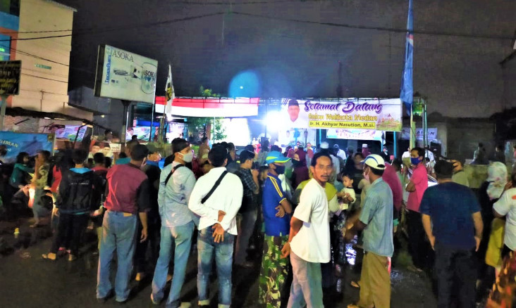 Acara Keluarga Ditegur...