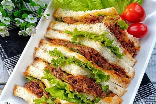 Spicy Sarden Sandwich...