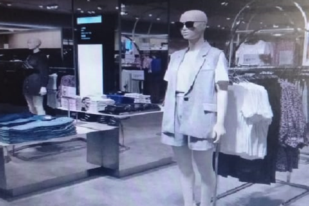 Wah Asyik, H&M Kini...