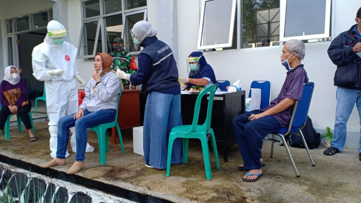 Puluhan Orang Terjaring,...