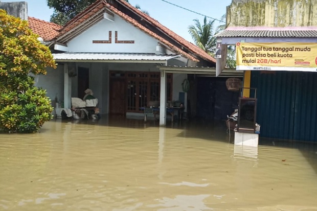 Banjir Cilacap Makin...