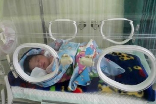 Buang Bayi Hasil Hubungan...