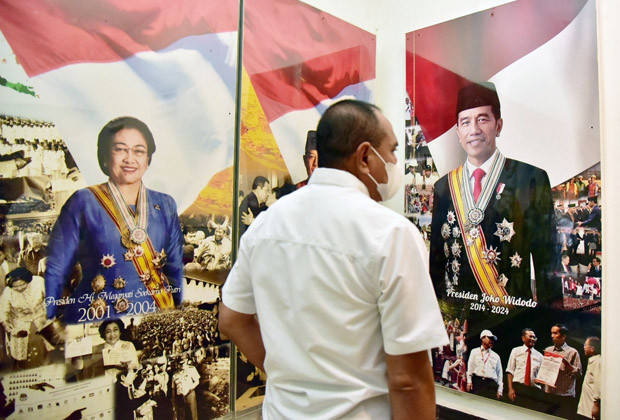 Kunjungi Museum TB Silalahi...
