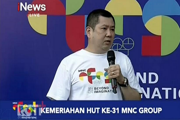 Hary Tanoesoedibjo Lepas...