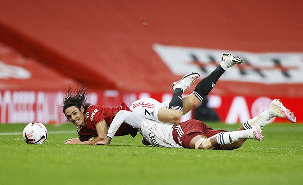Manchester United Kalah,...