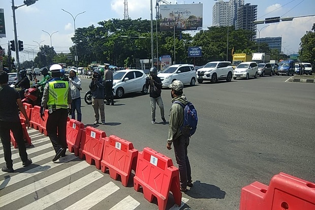 Polri Imbau Buruh dan...