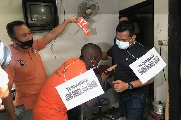 Peragakan 24 Adegan,...
