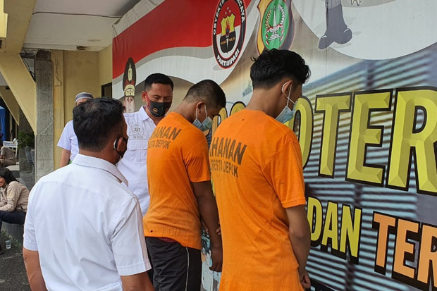 Polisi Ciduk 2 ABG 17...