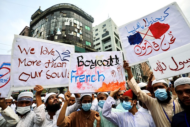 Bangladesh Didesak Putus...