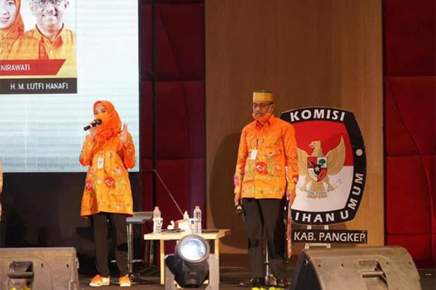 Pengamat Puji Gaya Komunikasi...