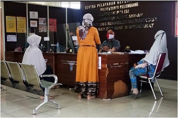 Mantan Suami di Palembang...