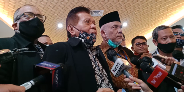 Pentolan KAMI Ahmad...