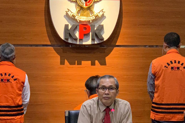 KPK Tetapkan 3 Tersangka...