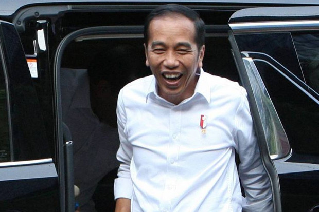 Jokowi Sebut Medsos...