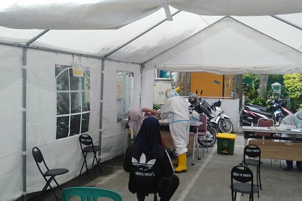 Usai Libur Panjang,...