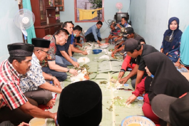 Bertemu Tokoh Masyarakat...