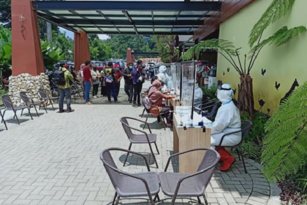 Wisatawan Naik Signifikan,...