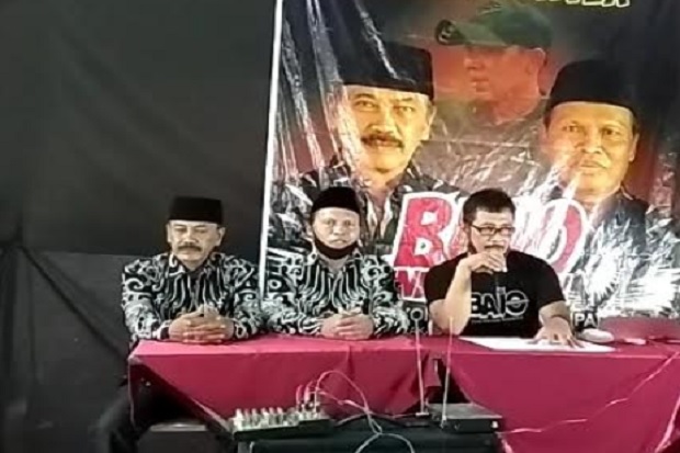 Lawan Gibran, Mentor...