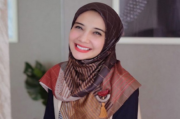 Zaskia Sungkar Alami...