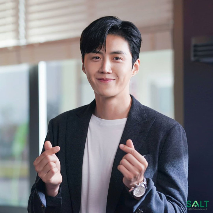 5 Fakta Kim Seon-ho,...