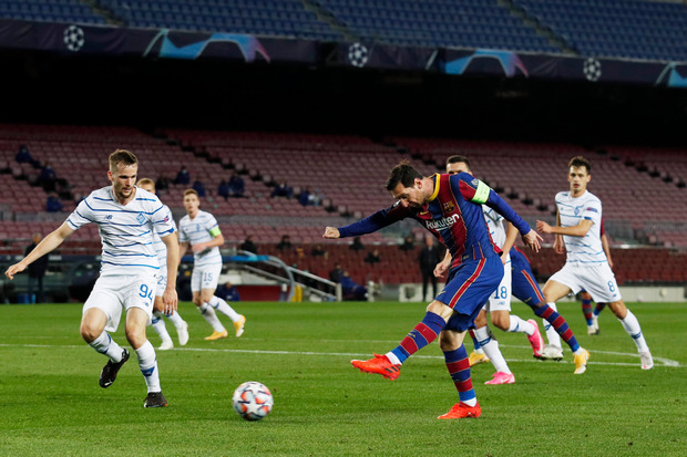 Messi Cetak Gol, Barcelona...