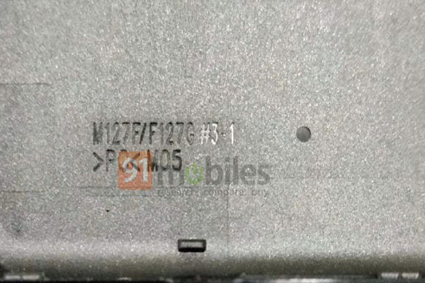 Samsung Hadirkan Lagi...