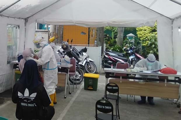 Bepergian Selama Libur...
