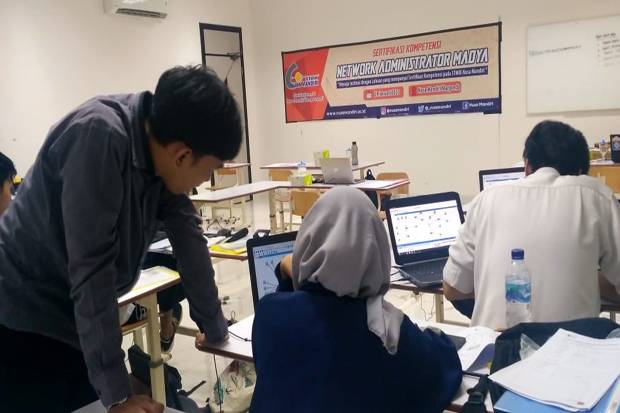 Ikut Cerdaskan Bangsa...