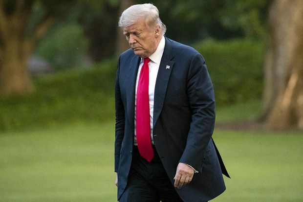 Trump Presiden Pertama...