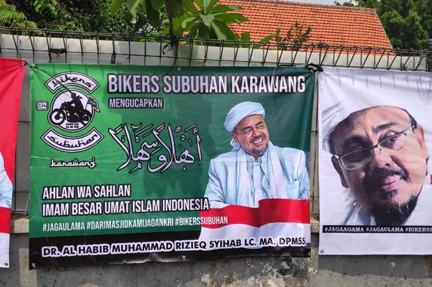 Banyak Spanduk HRS,...