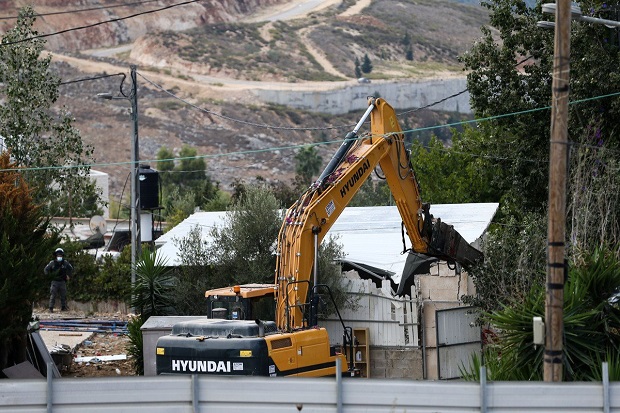 Israel Hancurkan 80...
