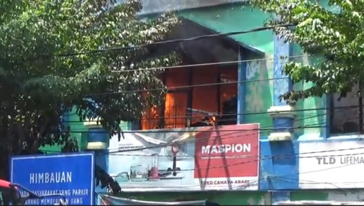 Empat Ruko di Pasar...