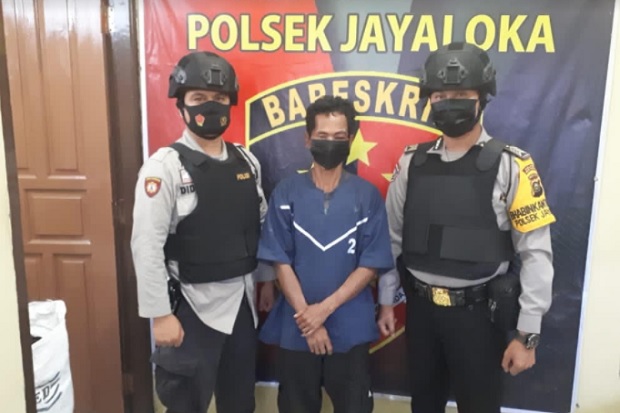 Cemburu Pujaan Hati...