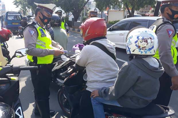Kejari Jaksel Batasi...