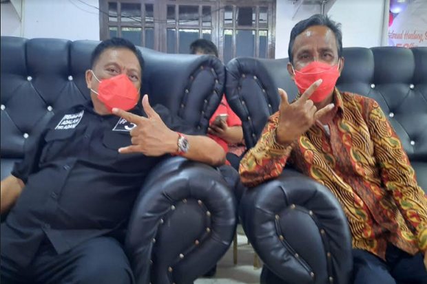 Helmut Hontong Janji...